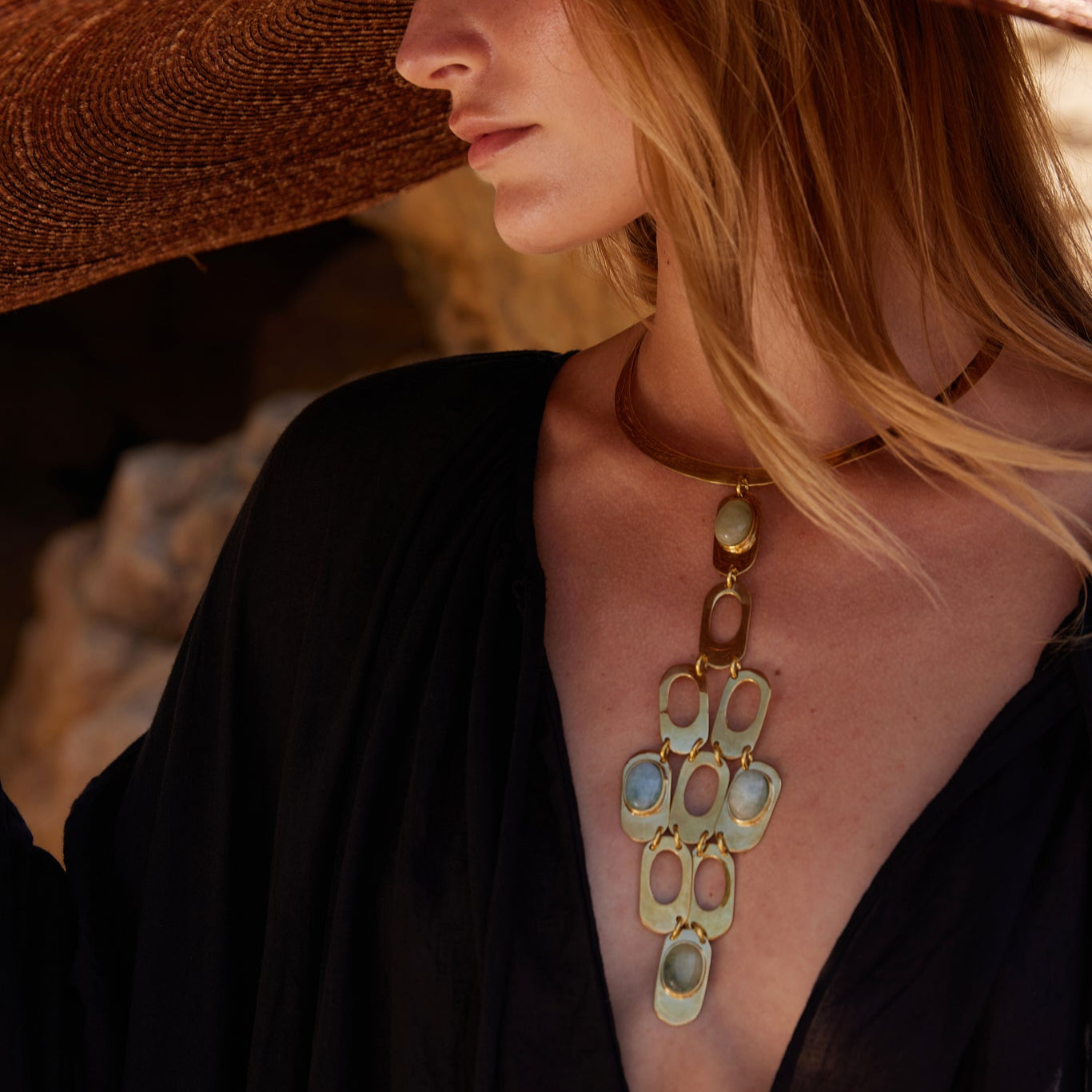 Aqua Mod 1 Necklace