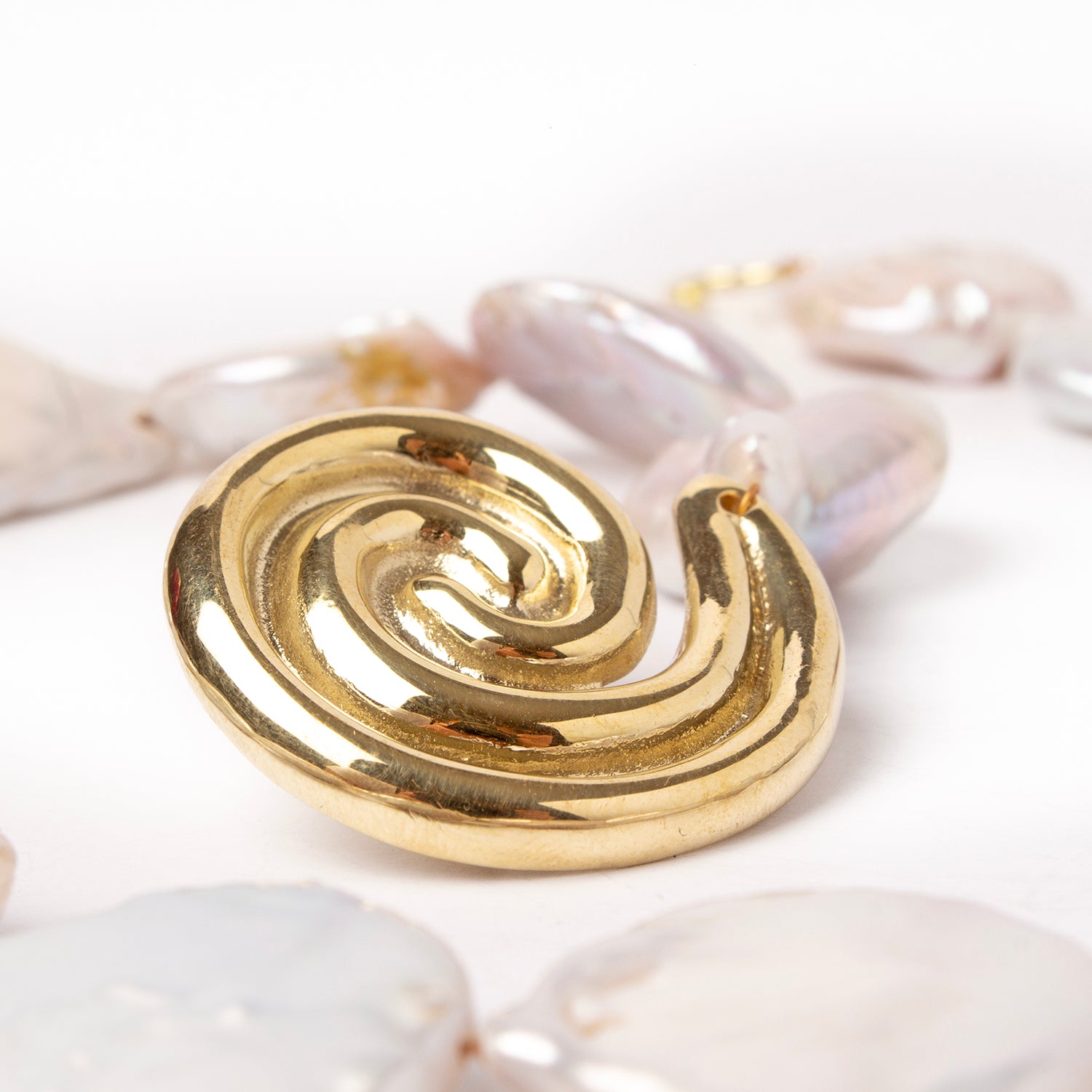 Gargantilla Perlas con Nautilus