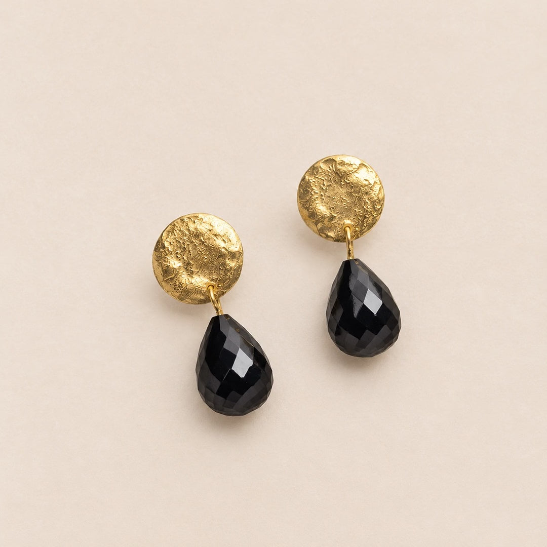 Coin earrings with Onyx