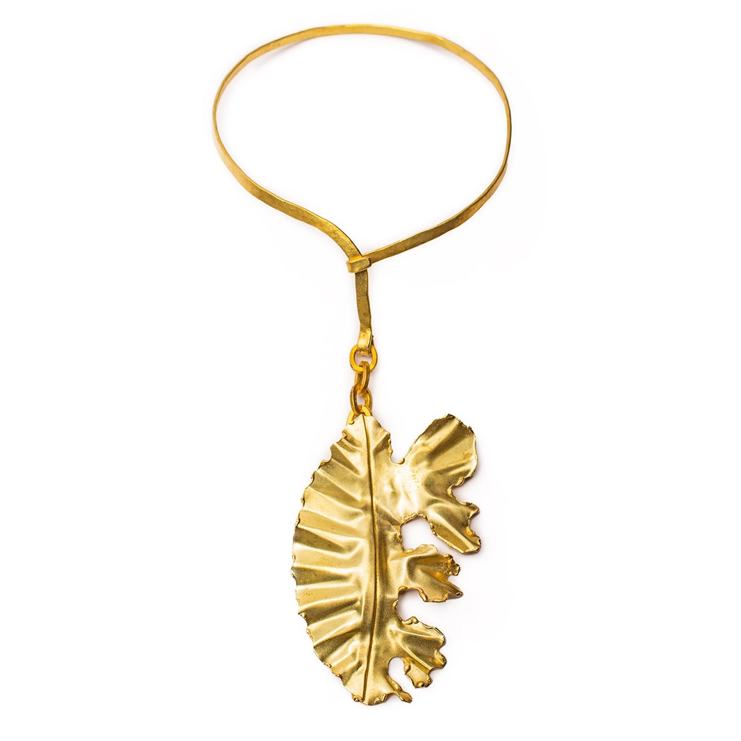 Rigid Choker with Leaf